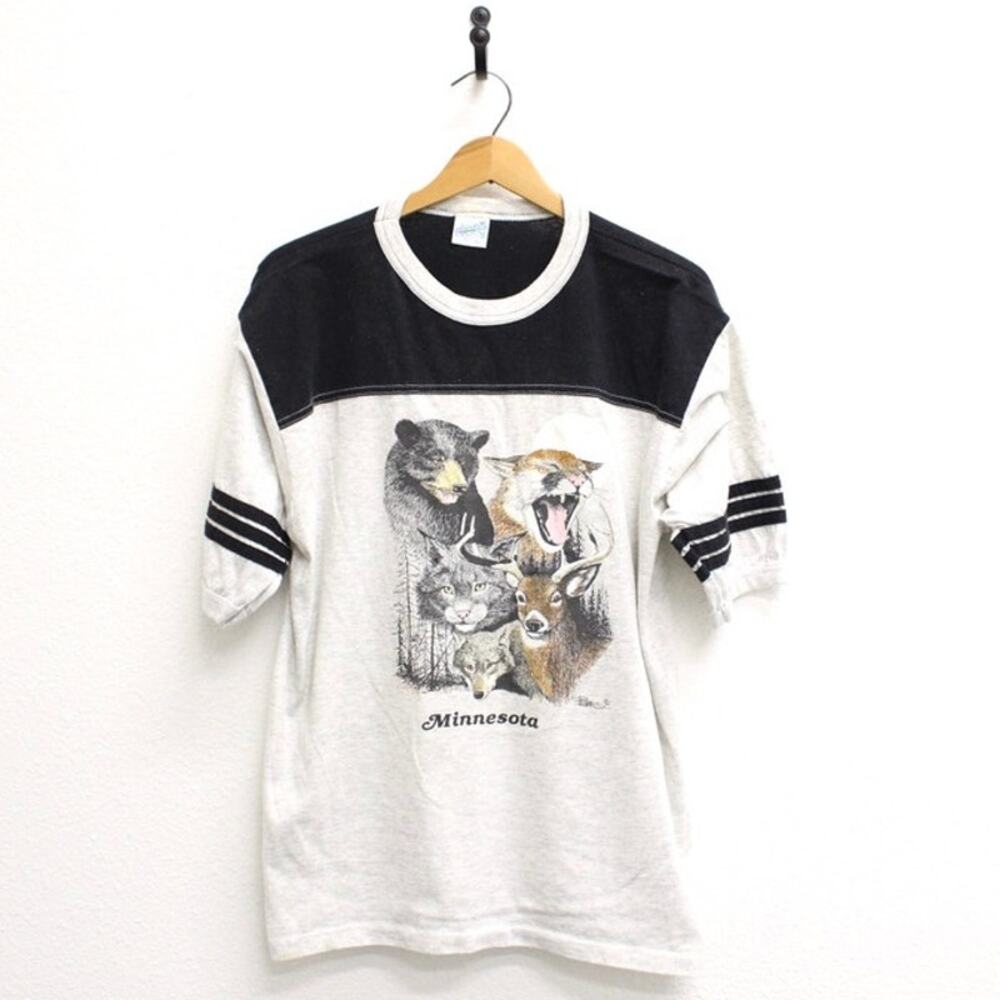 Vintage White and Black Minnesota Wildlife Short Sleeve Tee